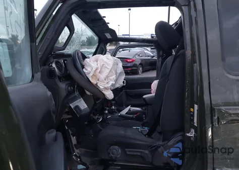 2021 Jeep Wrangler Unlimited Willys 4X4 from USA, damaged, VIN 1C4HJXDM8MW623357